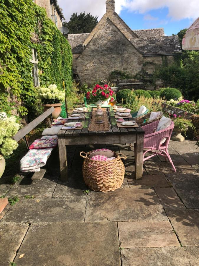 Pytts House Boutique Bed & Breakfast Burford Exterior foto