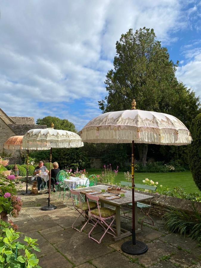 Pytts House Boutique Bed & Breakfast Burford Exterior foto